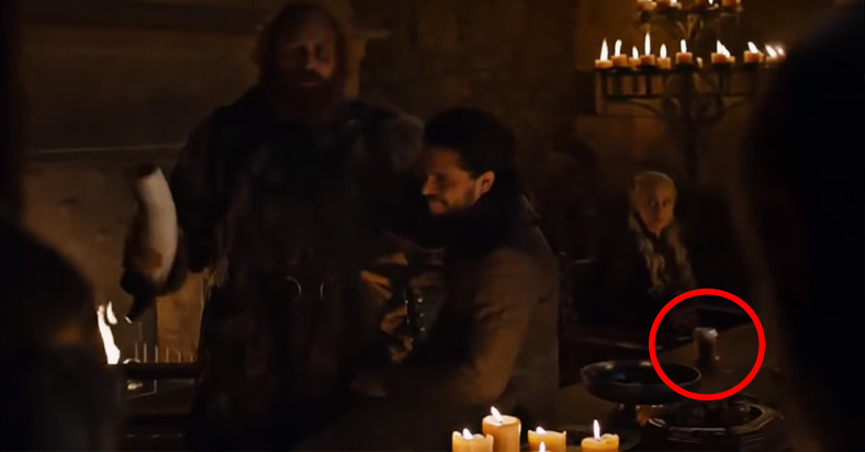 Game Of Thrones Fans Spot Coffee Cup in Celebration Scene - Game Of Thrones Season 8 Episode 4